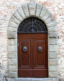 Doorway in Radd in Chianti