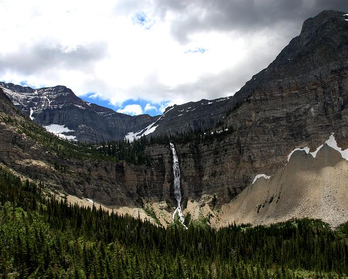 A Fine Thread of Cascading Water