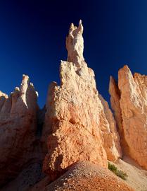 Sihouette in Stone Welcoming the Sun at Bryce